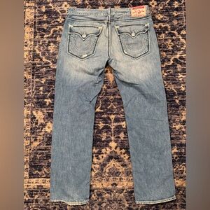 True Religion Billy Giant Big T Bootcut Blue Distressed Jeans Size 38W x 34L